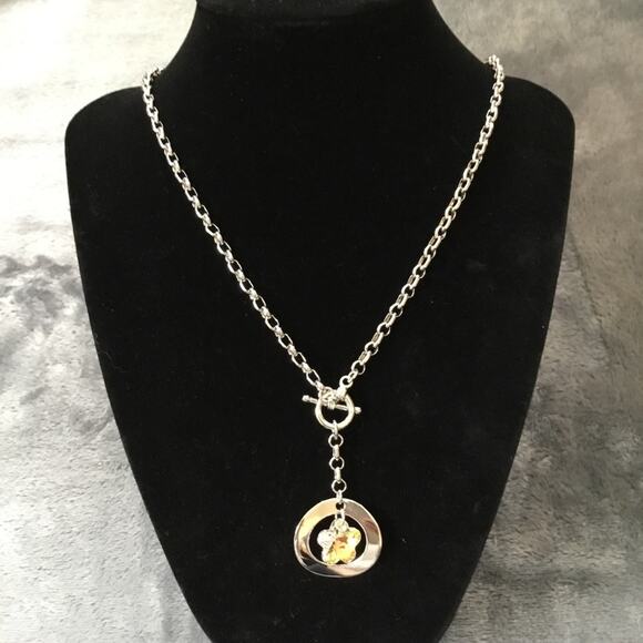 Silver Sparkling Star Crystal Necklace - Picture 2 of 7